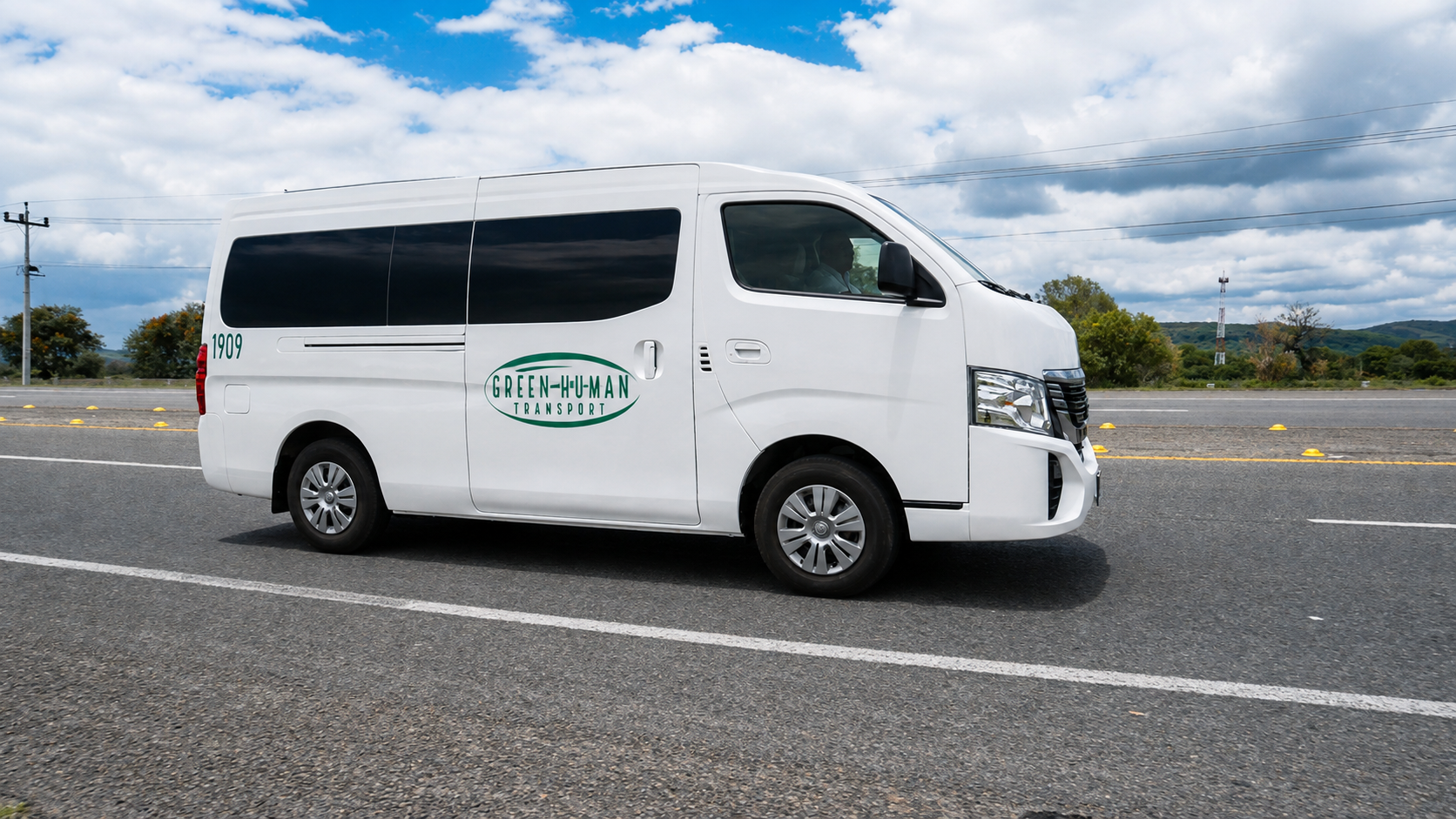 Nissan NV350 Urvan de Green Human Transport